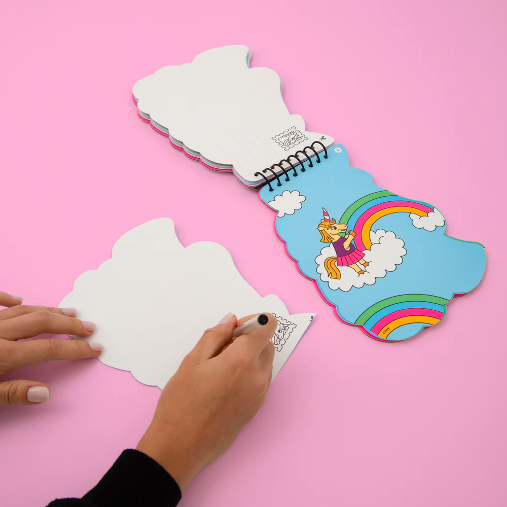 CARNET D'ACTIVITES LILY OMY