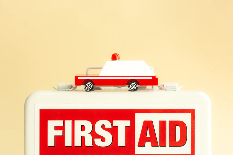 Candycar World: AMBULANCE CAR