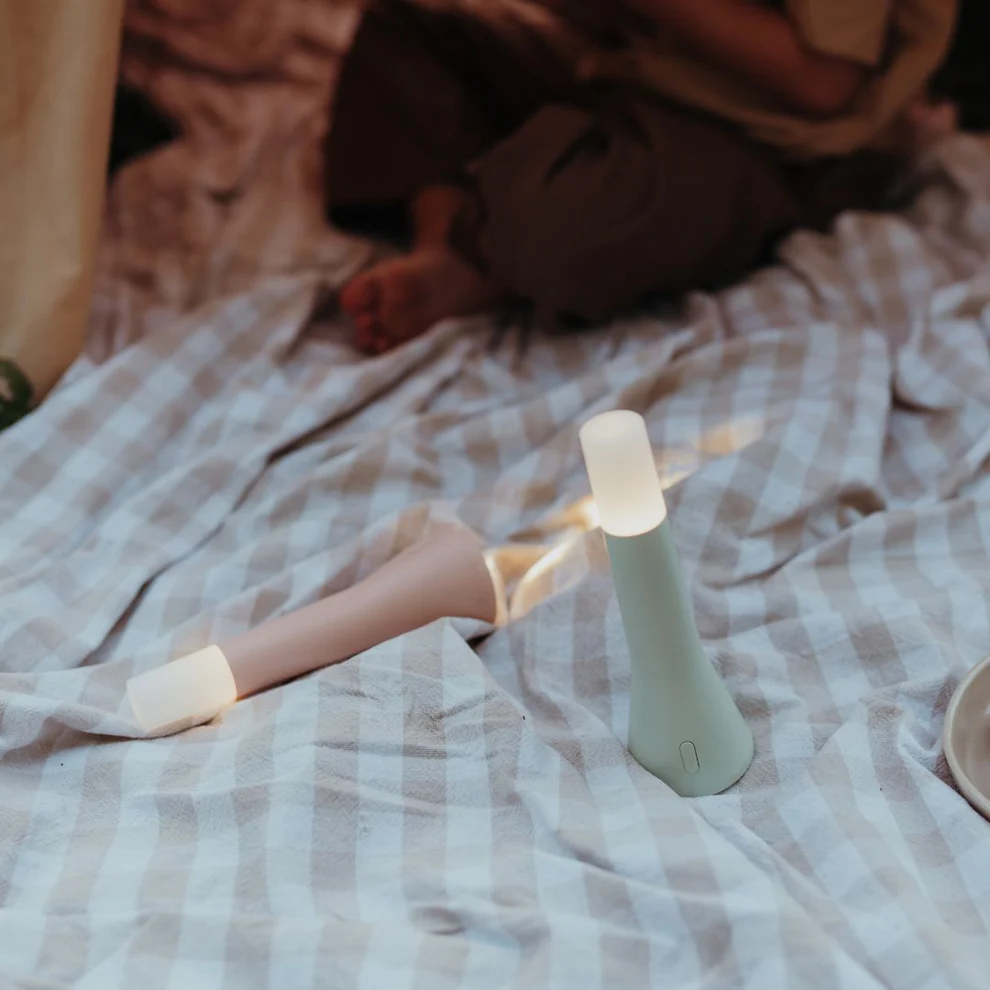 KIDYFLASHLIGHT Lampe de poche 3-en-1 nude