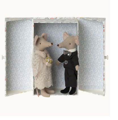 WEDDING MICE COUPLE IN BOX