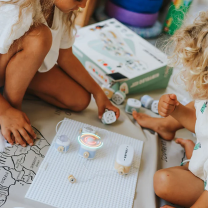 KIDYELEC-EXPERT Mon premier kit d'electricité 18 pièces