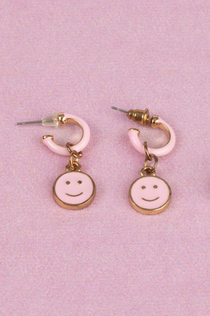 Boutique Chic all Smiles Earrings (2 pairs)
