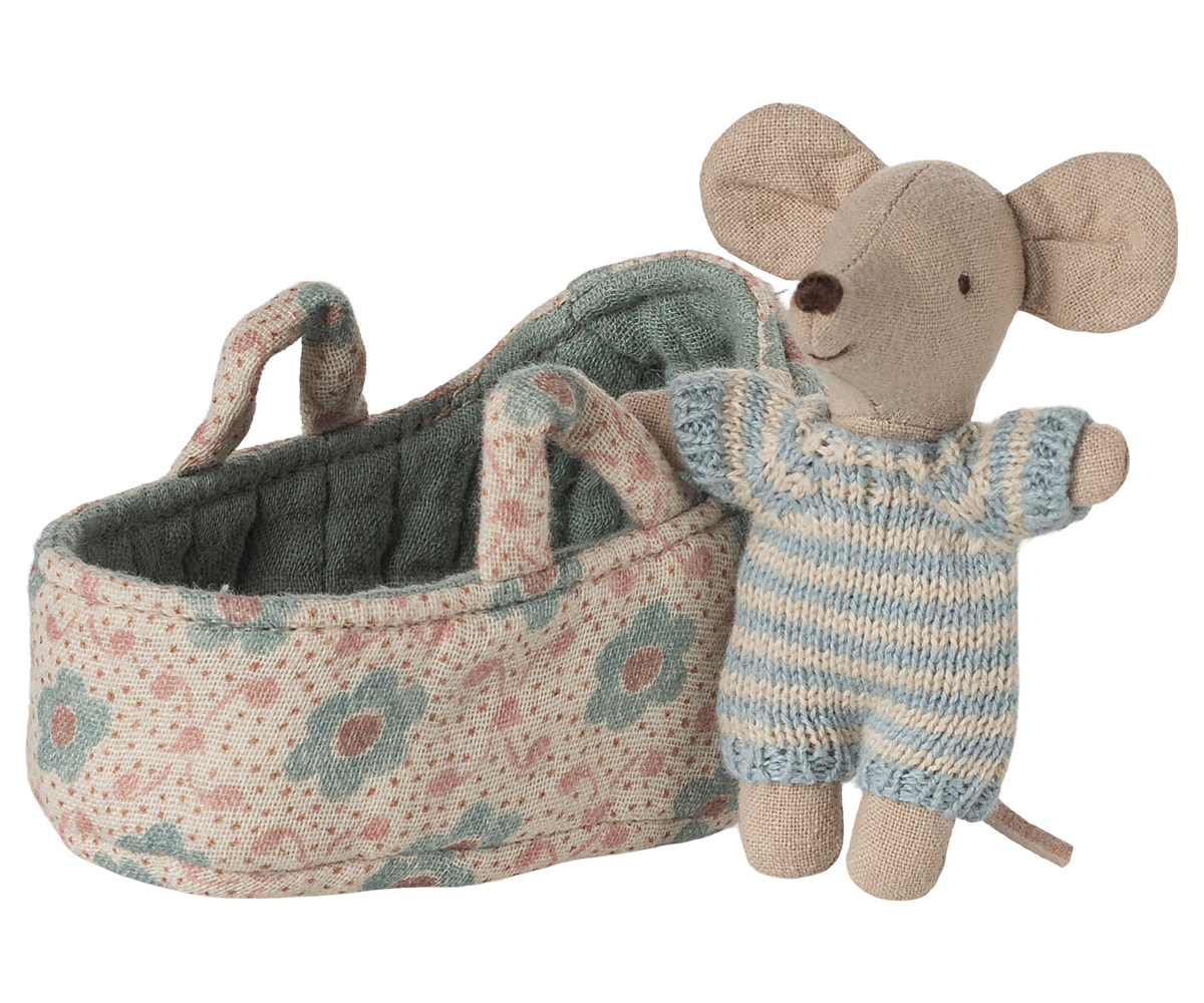 Bébé souris dans son couffin - Bleu